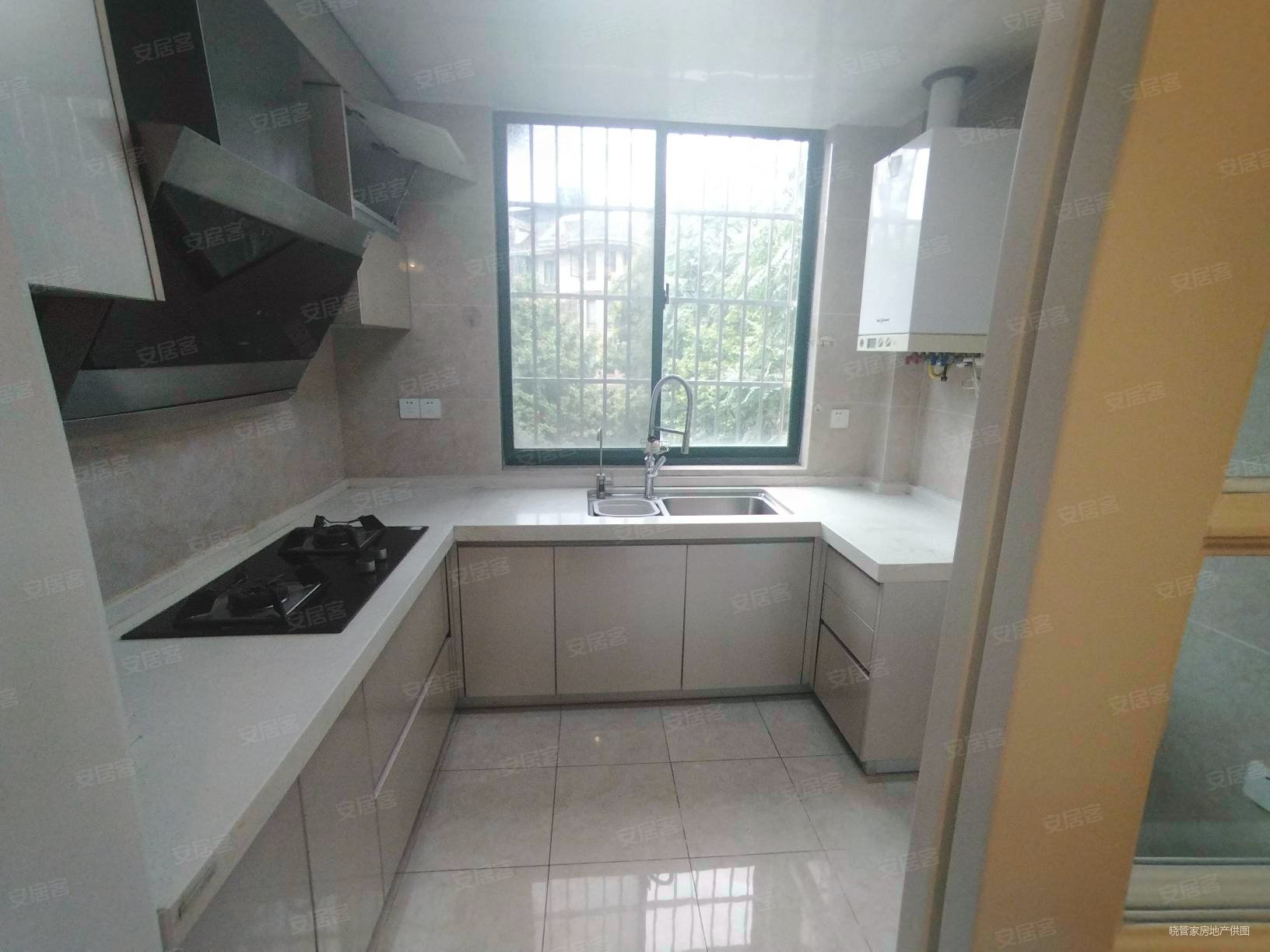 关山南湖大道(光谷十小!急售小洋房)江南家园