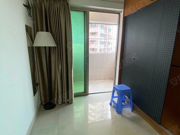 广州番禺市桥北鸿成花园鸿城花园市桥地铁站500米 小区电梯3房出租