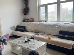 赤峰松山银河路丽水河畔 边户 屋里干净 家具家电齐全,拎包入住出租房源真实图片