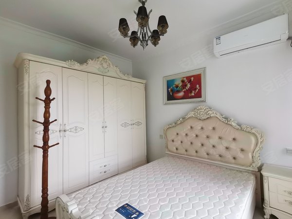 【多图】8号公馆,光华大道租房,地铁旁精装修套二出租 看房方便有钥匙