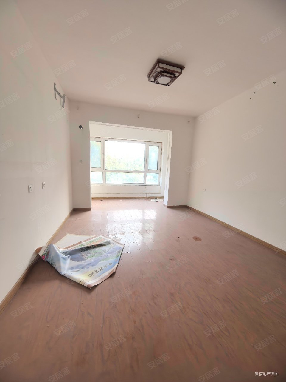 廊坊房产网>廊坊二手房>安次二手房>龙河高新区二手房>紫晶苑>