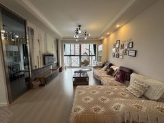 德阳广汉市行政广场城北精装套二1400一个月家具家电齐全拎包入住长租可谈出租房源真实图片