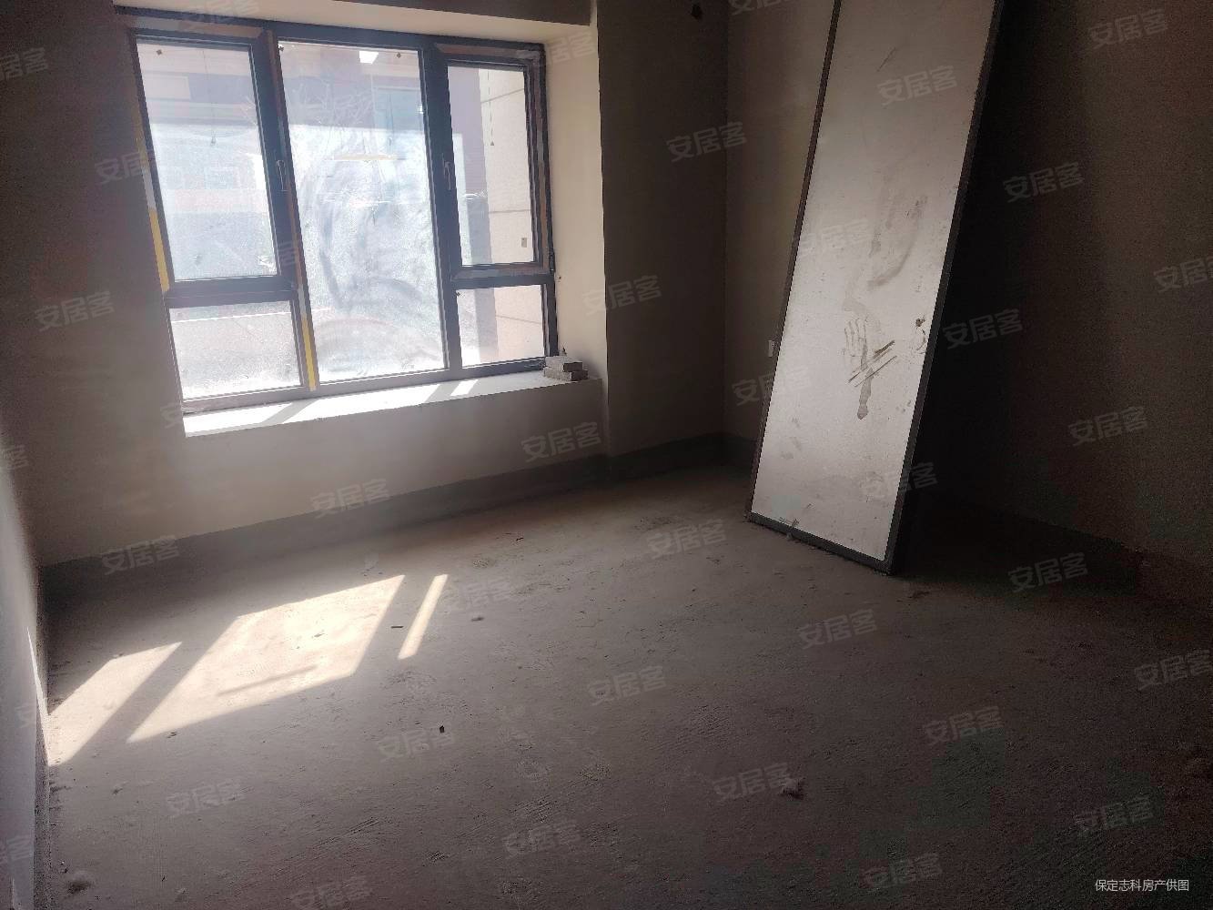 朝阳首府澜园北区3室2厅2卫111.3㎡南北98.8万