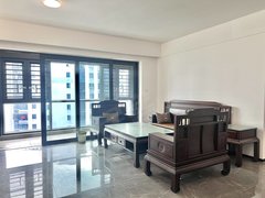 海口龙华金宇新上汇德里三房 实木家具风格 次新小区 看房方便 车位充足出租房源真实图片