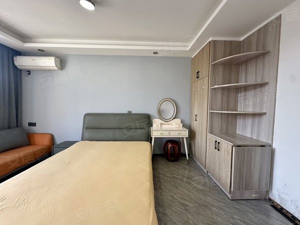 金华永康永康市区高圳路235,251号小区东站附近 一室一厅 厨房隔断 有阳台 可月付短租出租房源真实图片