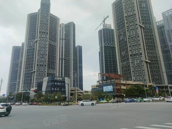 南宁良庆良庆镇天誉创客城二组团地铁口天誉城 1室  配套齐全 招租