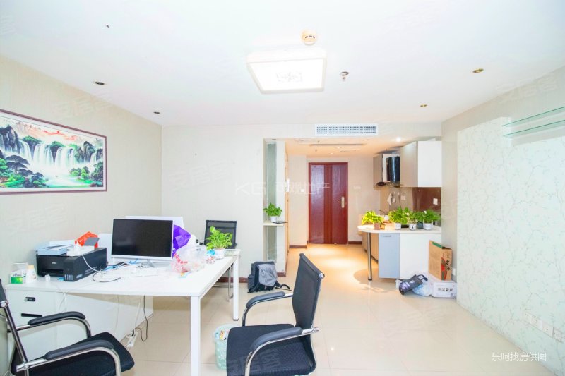 帝豪国际温泉小朝南高层,大飘窗总价低,随时看,可谈新贵公馆