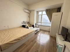 西安高新区大寨路押一付一 汉城南路地铁  昆明路 丈八北路 精装修 集中供暖出租房源真实图片