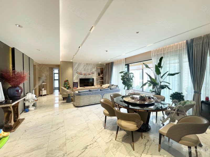 一环中心豪宅逸天峰大平层 一梯一户端头房 大横厅宽幅阳台,俊发逸