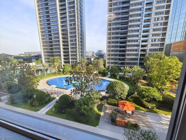 杭州临平临平滨耀城(公寓住宅)九号线南苑地铁口 滨耀城新装修三房 全