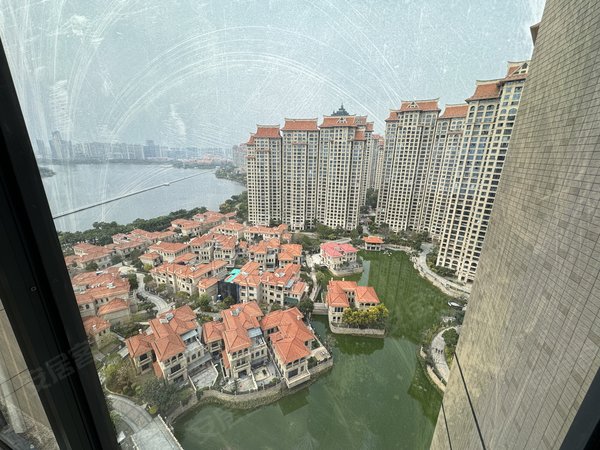 厦门集美集美万达水晶湖郡(五期公寓)集美万达 万科云城 泉水湾旁