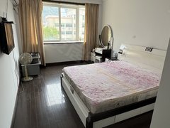 温州平阳昆阳三小附近套房四楼 3室2厅2卫 精装修 南北通透 配套齐全出租房源真实图片