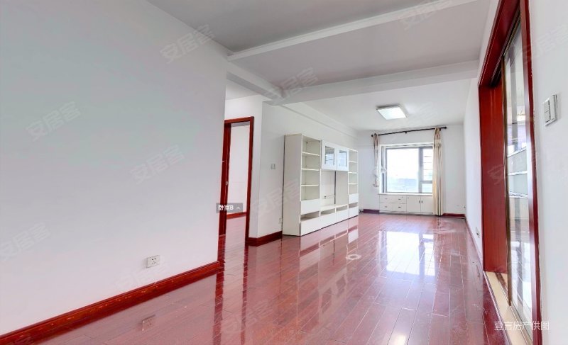 次新电梯鼎泰花园南环汇邻南门沃尔玛轻轨口旁着急出售可谈