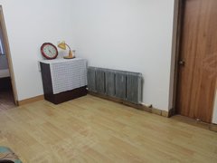 丹东元宝女人街教堂路小区 2室2厅1卫出租房源真实图片