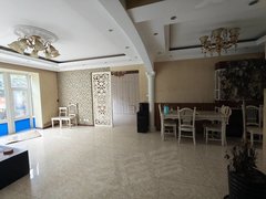 沈阳于洪荷兰村骊珠园 联排别墅诚意出租 精装修 可办工可直播 看房方便出租房源真实图片