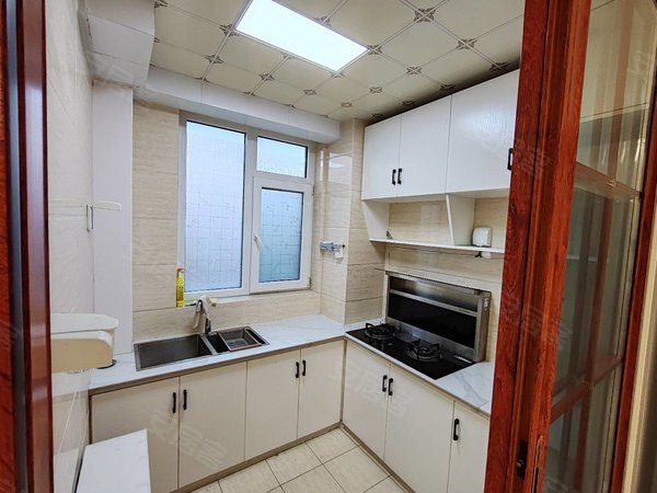 潍坊高新区新市府现代锦绣城吾悦广场,精装两室,全套家具家电,小区另