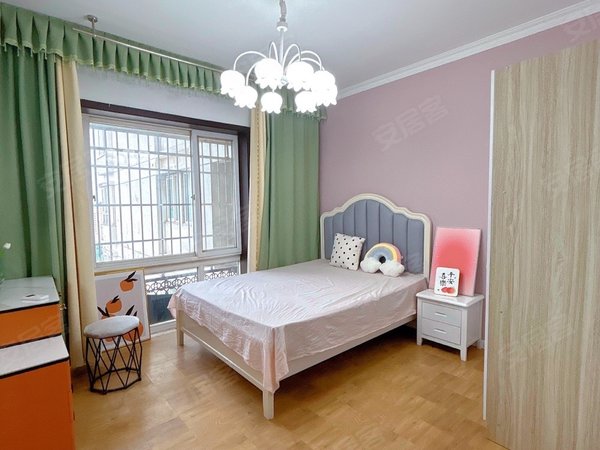 无锡梁溪崇安寺东林苑自己的房子不收中介费 靠近崇安寺 地铁口 苏宁