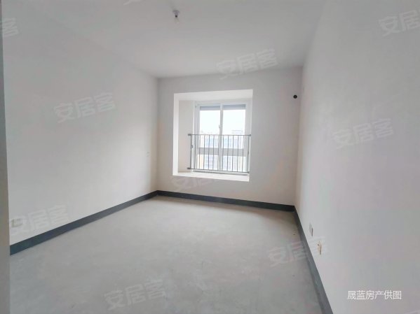 东边户 纯毛坯155万 三房一卫,金科天籁城(西区)二手房,155万,3室2厅