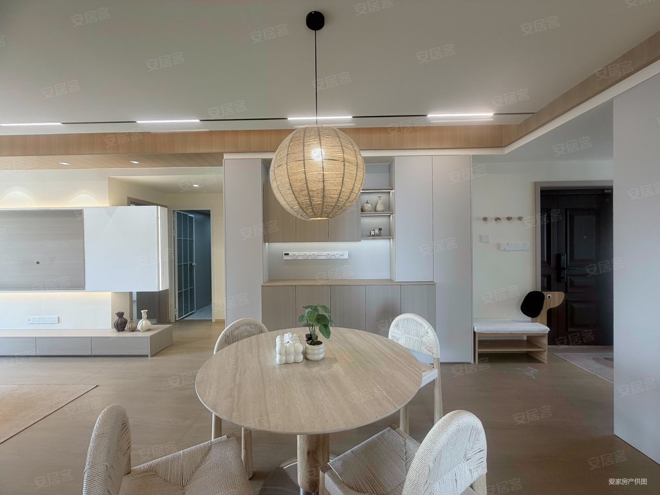 五矿万境水岸(公寓住宅)4室2厅2卫151㎡南北59.8万