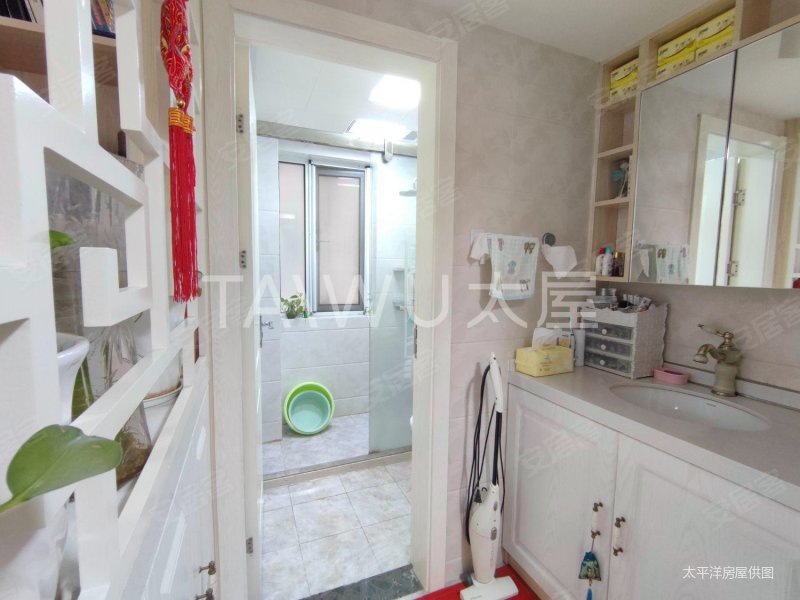 航华 大两房 低密度社区 朝向好 近地铁 中间楼层 电梯房,华菁公寓