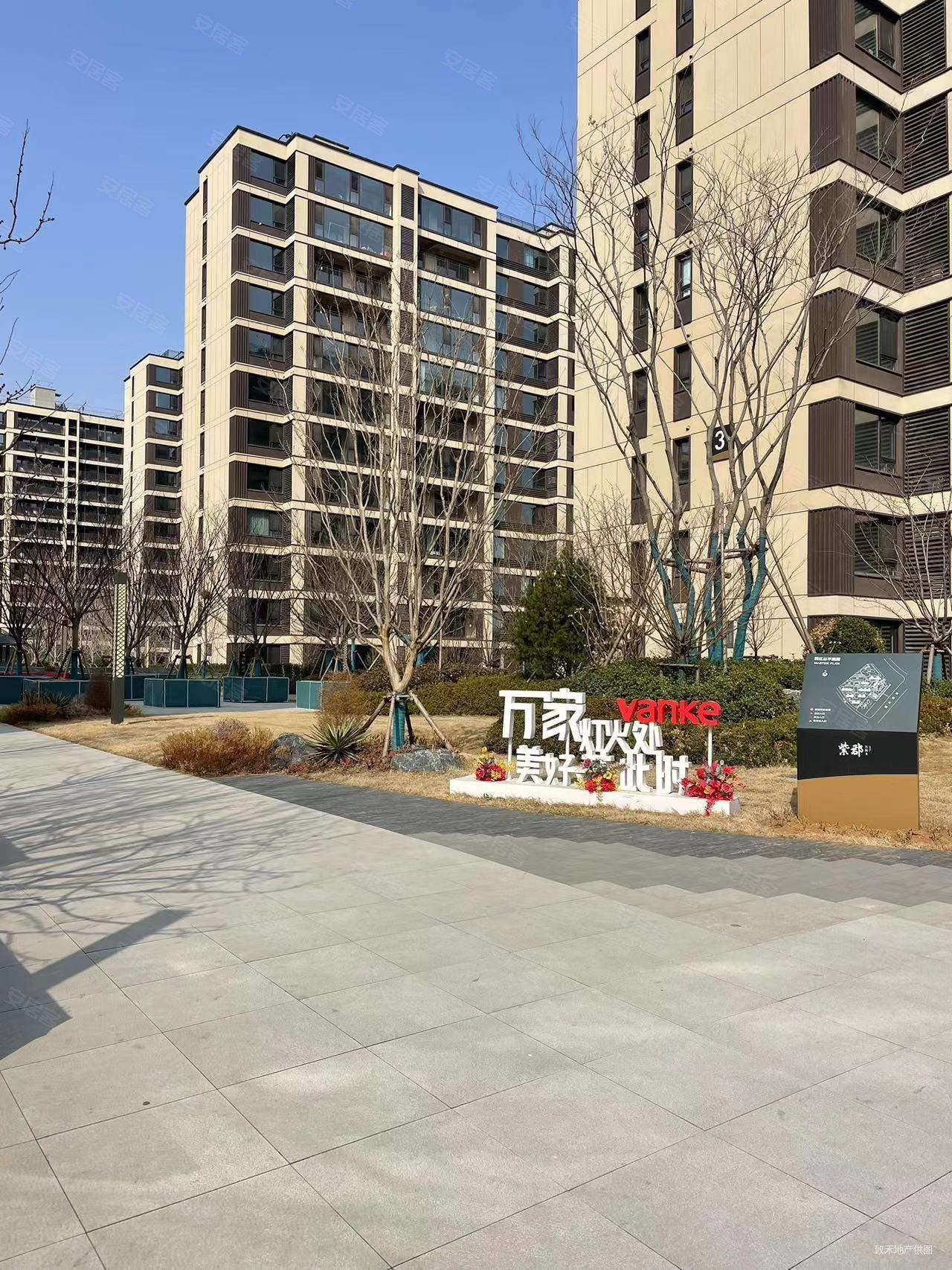 蓝谷万科紫郡精装全屋家具定制房东诚心出售新房未住