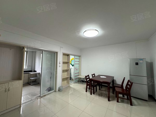 临溪花园,1.5楼,两室一厅一卫,装修干净整洁,宜兴租房-无锡58安居客