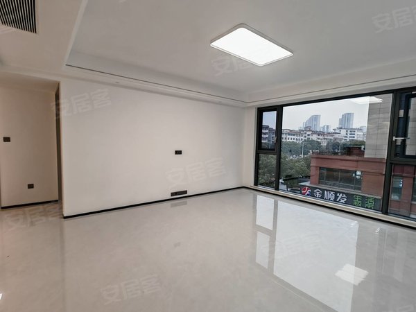 金华东阳东阳市中心朝阳大众华府您没看错 精装修4室 出租。全新家具 真的很靓眼出租房源真实图片