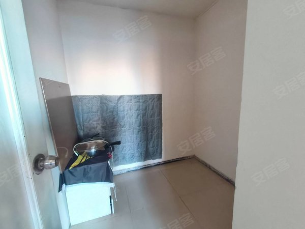 烟台福山福海路福水苑福水苑 可做开店 自住 都行随时看房出租房源真实图片