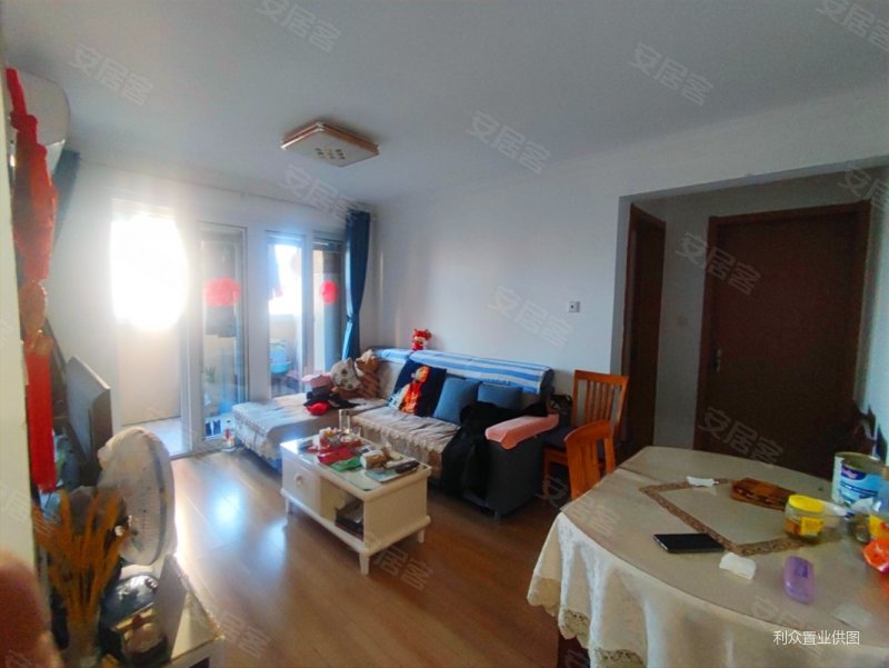 设施齐全 拎包入住,枫霞雅苑二手房,90万,3室2厅,1卫,90平米-南京安居