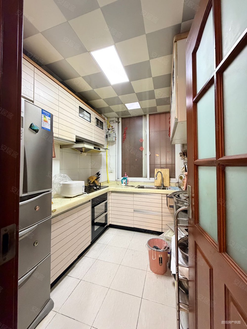 景新花园3室2厅2卫132.71㎡东南58.8万