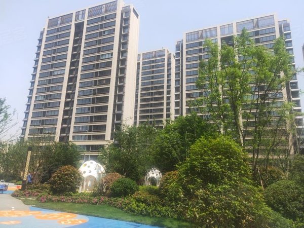 合肥肥东肥东新城龙湖龙誉城精装好房,大面积,大空间出租房源真实图片