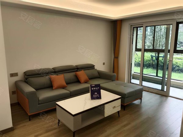 香山租房,碧桂园伴山澜湾3房2厅1卫 全新中央空调 封阳台 精装修 !