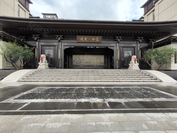 厦门海沧马銮湾新城建发和玺建发和玺 地铁房,近商场.