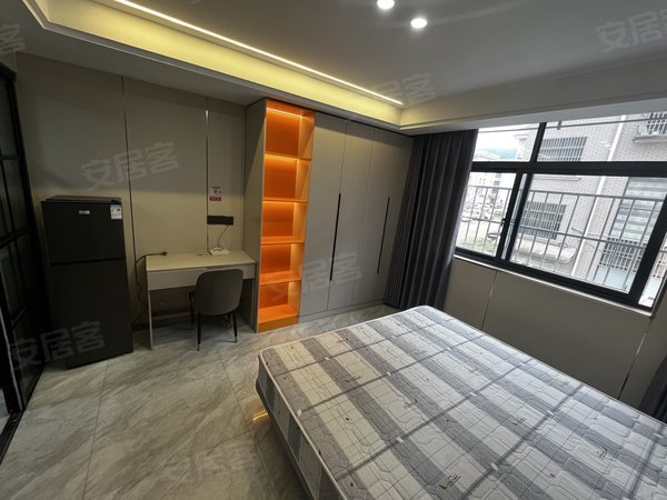 金华东阳东阳市中心甑山路53号楼甑山路，春雷学校，金村，大小单间，精装修，电梯房，出租房源真实图片