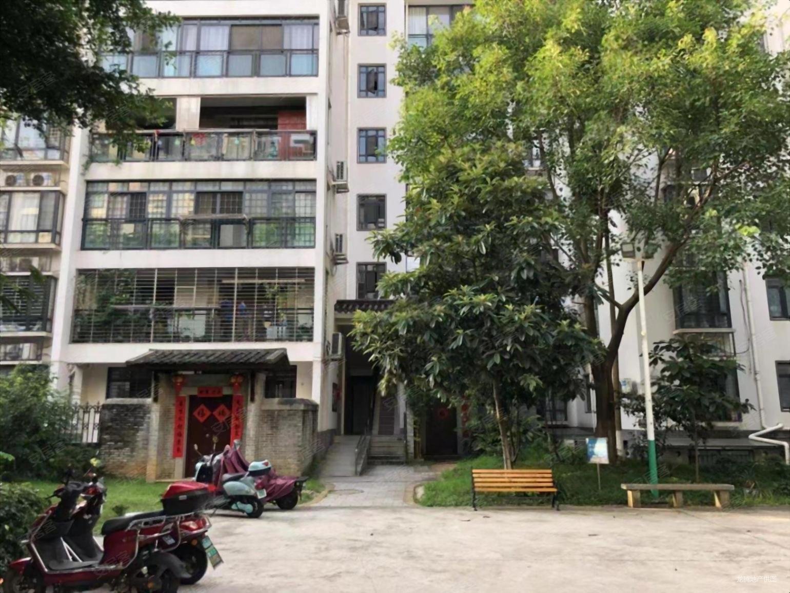 兴佳清华坊2室2厅1卫83.83㎡南北90万