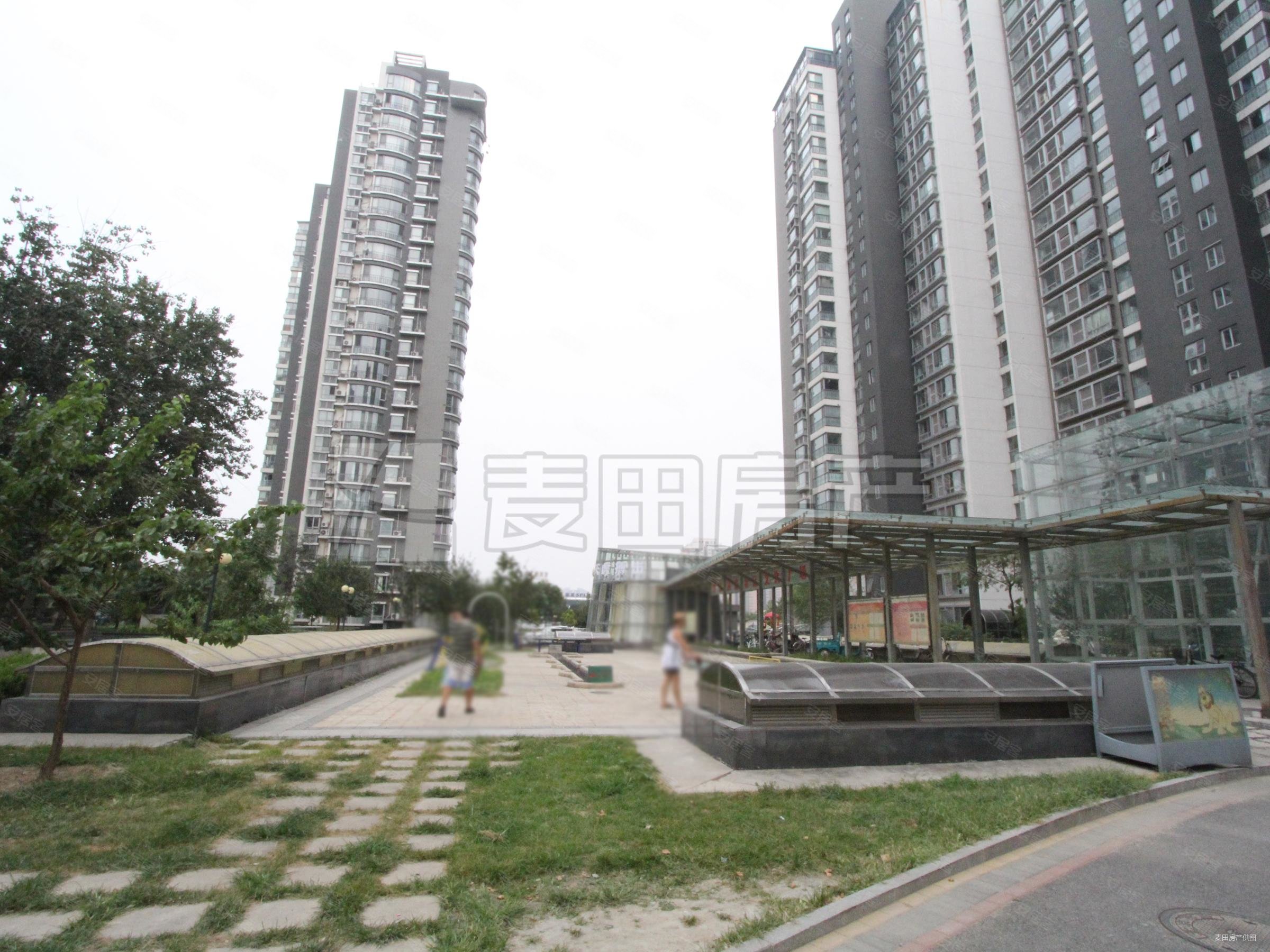 鹿港嘉苑2室2厅1卫98㎡南899万