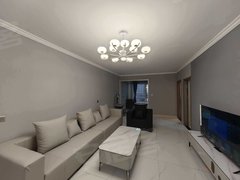 银川兴庆新华街南门广场旁 天都16区豪装 可月付 随时看出租房源真实图片