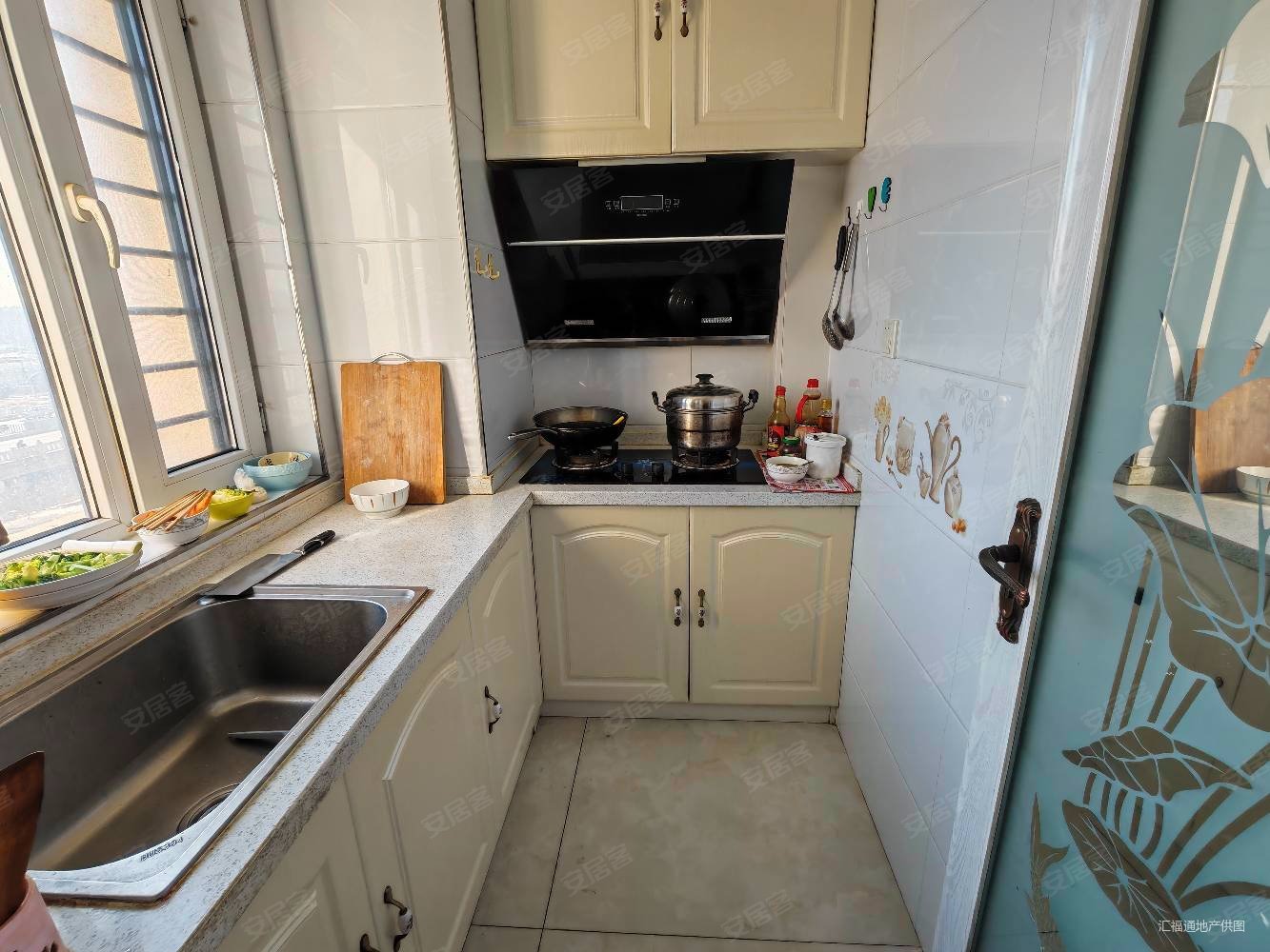 鹏渤水岸花城1室2厅1卫50.26㎡东24万