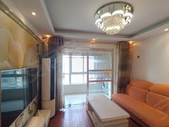 南阳卧龙卧龙城区七里园旁四季花城2区 精装大两室 南北通透 出行方便商圈成熟出租房源真实图片