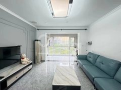 信阳羊山新区东方今典皇城嘉苑 3室2厅2卫出租房源真实图片