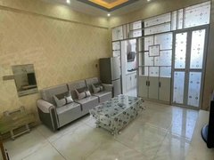 喀什喀什市喀什城区中亚电梯公寓出租，40平，三楼，带家电空调，月付1300 ！出租房源真实图片