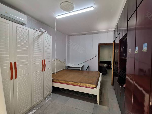 福州台江中亭街怡丰小区上下杭中亭街旁,怡丰花园2房3楼,居家2300出租