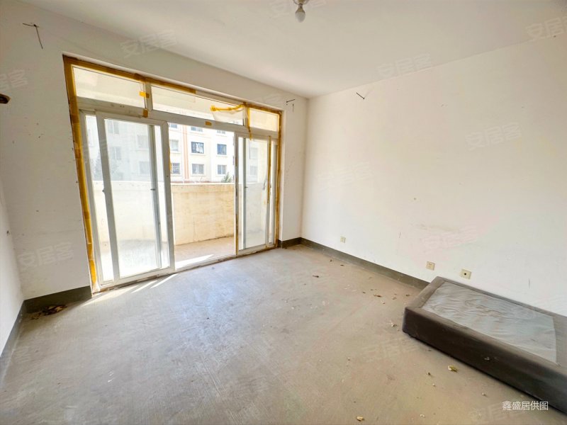 新上瑞海花园多层靠近小区广场价格可议钥匙看房