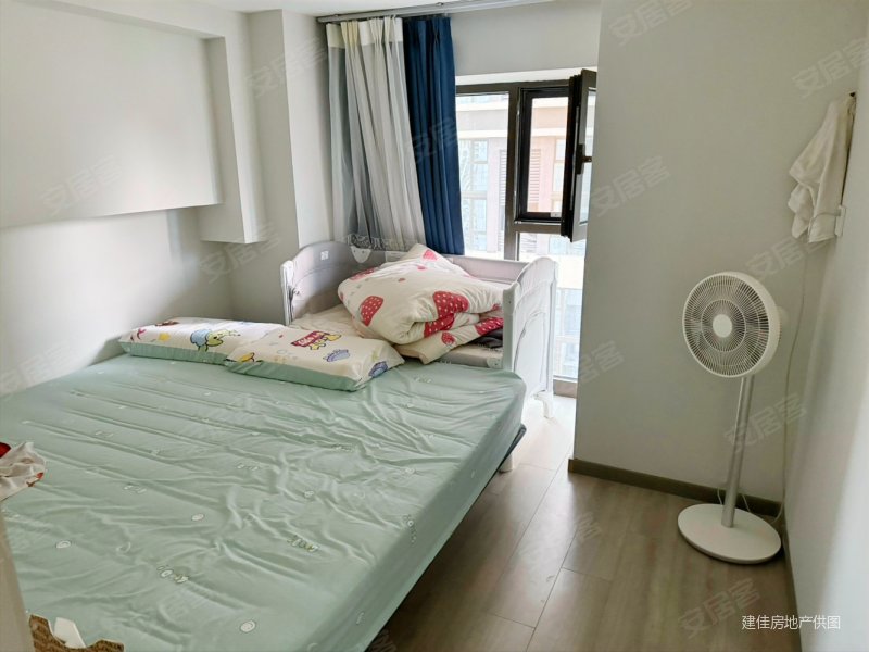 远洋晟庭精装小两室loft面积59平全套家具家电拎包入住