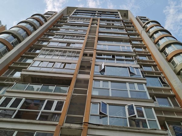 泉州丰泽云鹿路海景国际花园(星域)房东诚租 全屋配套 装修风格简约