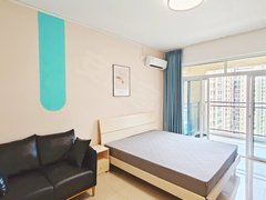 泸州龙马潭龙马大道0中介F！押一付一！配套齐全！拎包入住！随时看房！租期灵活！出租房源真实图片