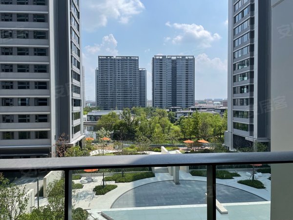 杭州萧山新街湖悦江南院(商住楼)湖悦江南院(商住楼) 3室1厅2卫出租