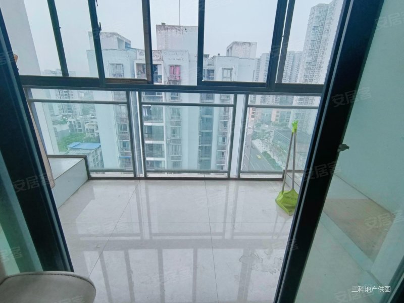 位置好 交通出行方便 房子干净整洁,龙洲花园二手房,50万,2室2厅,1卫