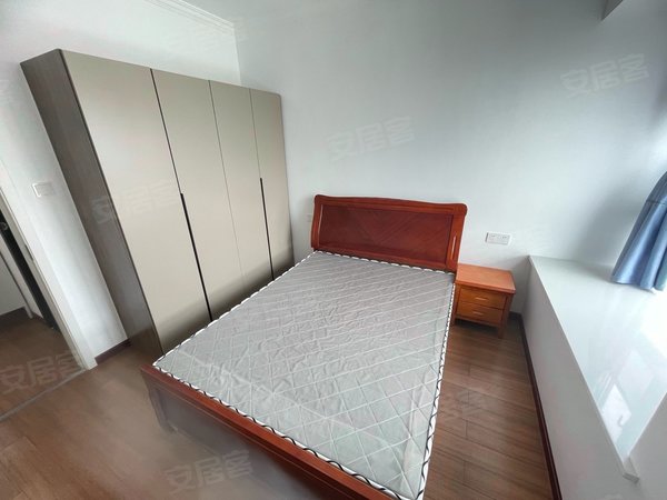 武汉汉阳建港鹦鹉名邸房东急租!江汉路!汉正街!钟家村!鹦鹉名邸!