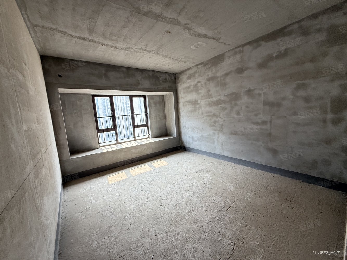 碧桂园磁湖半岛3室2厅2卫125㎡南北58万